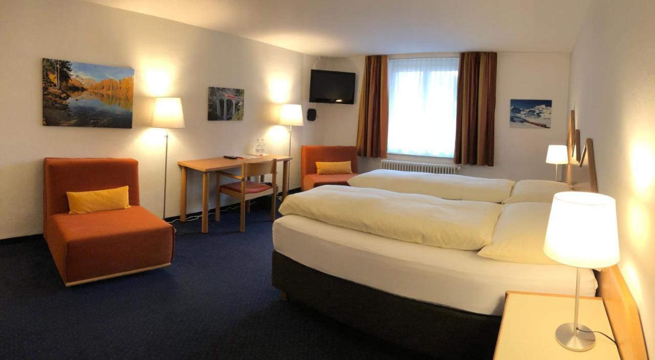 Hotel Weisses Kreuz Бергюн Экстерьер фото